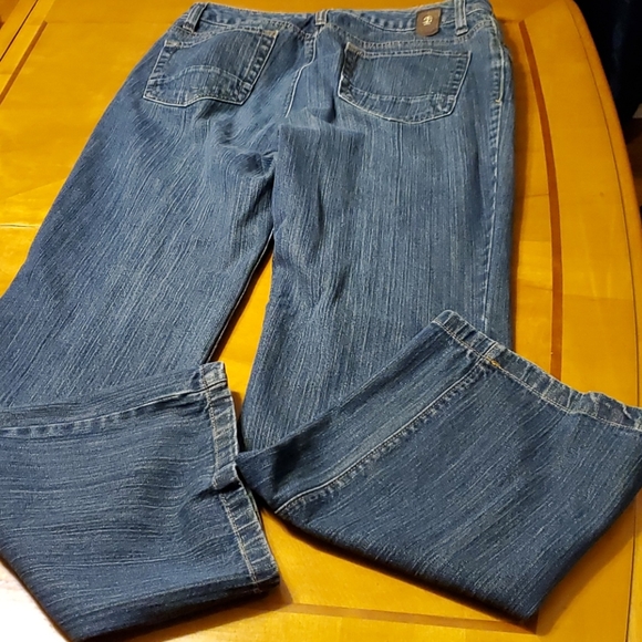 IZOD Jeans Men's Denim - Size 32 Waist - Picture 6 of 8